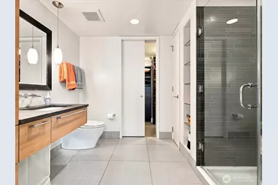 820 Blanchard Street #1007, Seattle, WA 98121 - Photo 4