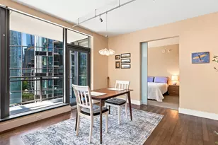 820 Blanchard St, Seattle, WA 98121 - Photo 24