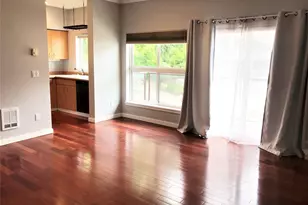 701 Galer St, Seattle, WA 98109 - Photo 2