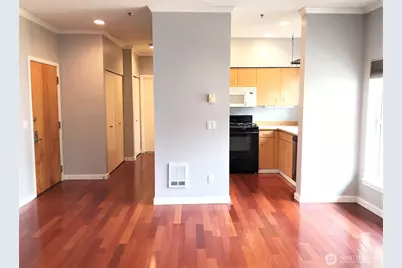 701 Galer Street #304, Seattle, WA 98109 - Photo 4