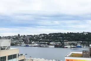 701 Galer St, Seattle, WA 98109 - Photo 10