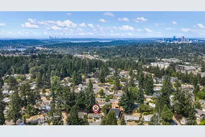 3859 139th Ave SE, Bellevue, WA 98006 - Photo 2