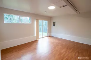 12410 98th Ave NE, Kirkland, WA 98034 - Photo 12