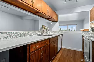 2021 N Laventure Rd, Mount Vernon, WA 98273 - Photo 16