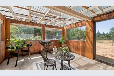 16203 SE Petrovitsky Road, Renton, WA 98058 - Photo 16
