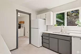 16203 SE Petrovitsky Rd, Renton, WA 98058 - Photo 10