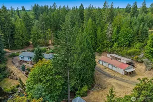 731 NE Bear Creek Dewatto Rd, Belfair, WA 98528 - Photo 4