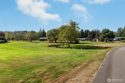 579 NW Silver Glen Lane, Bremerton, WA 98311 - Photo 24