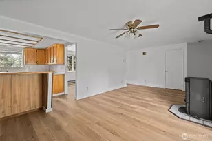 1206 Independence Ct, Oak Harbor, WA 98277 - Photo 12