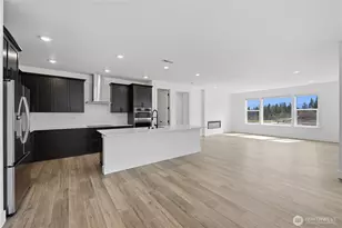 20402 Mystic Pl E, Bonney Lake, WA 98391 - Photo 4
