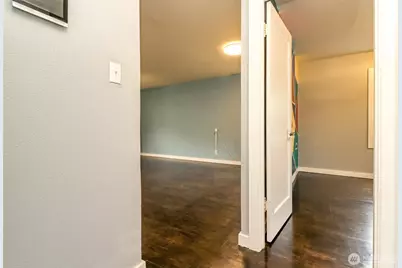 1005 E 57th Street, Tacoma, WA 98404 - Photo 16