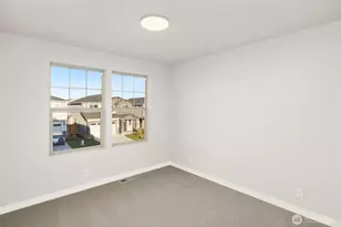 13925 178th St E, Puyallup, WA 98374 - Photo 28