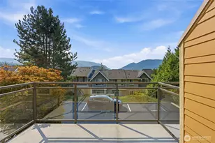 23300 SE Black Nugget Rd, Issaquah, WA 98029 - Photo 24