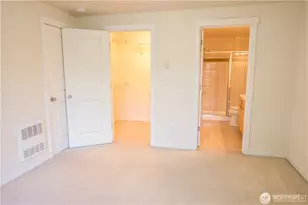 1618 N 46th St, Seattle, WA 98103 - Photo 18