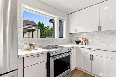 6121 NE 175th Street #A402, Kenmore, WA 98028 - Photo 4