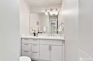 6121 NE 175th St, Kenmore, WA 98028 - Photo 24