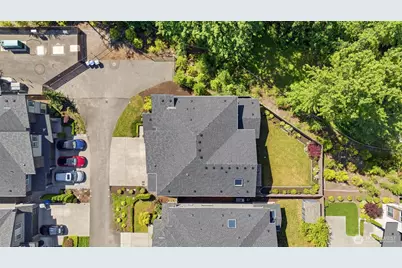 24309 NE 24th Street, Sammamish, WA 98074 - Photo 36