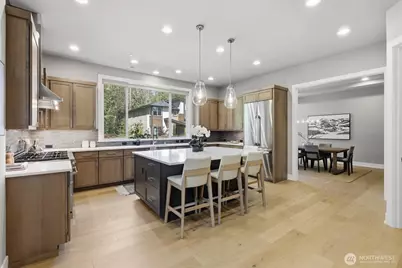 24309 NE 24th Street, Sammamish, WA 98074 - Photo 6