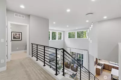 24309 NE 24th Street, Sammamish, WA 98074 - Photo 18