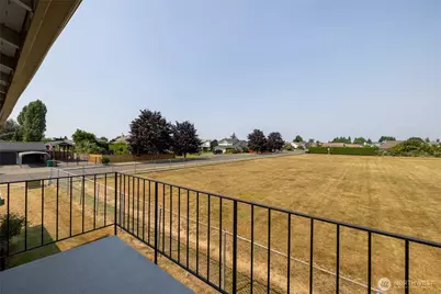 203 Farrelly Street, Enumclaw, WA 98022 - Photo 20