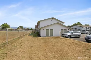 203 Farrelly St, Enumclaw, WA 98022 - Photo 22