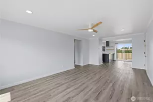 203 Farrelly St, Enumclaw, WA 98022 - Photo 6
