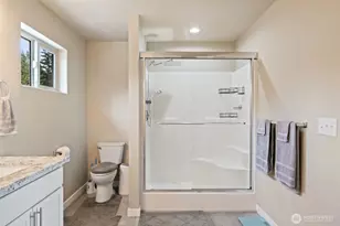 2416 W Echo Bay Dr, Bremerton, WA 98312 - Photo 26