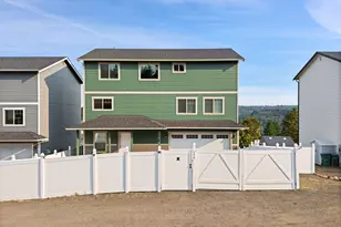 2416 W Echo Bay Dr, Bremerton, WA 98312 - Photo 4