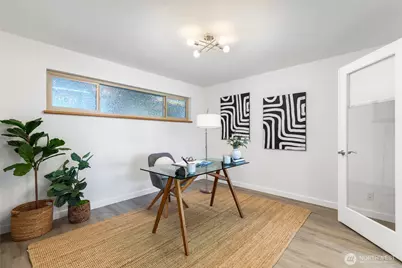 732 11th Avenue E #305, Seattle, WA 98102 - Photo 14
