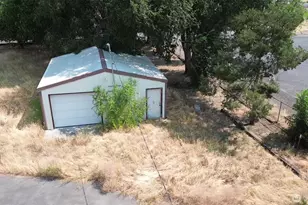 4033 Shorecrest Dr NE, Moses Lake, WA 98837 - Photo 6