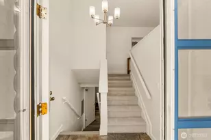 18920 127th Pl SE, Renton, WA 98058 - Photo 6