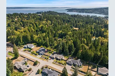 10849 NE Apple Tree Point Lane, Kingston, WA 98346 - Photo 34