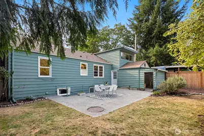 10708 17th Avenue NE, Seattle, WA 98125 - Photo 20