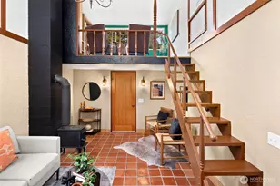 10708 17th Ave NE, Seattle, WA 98125 - Photo 8