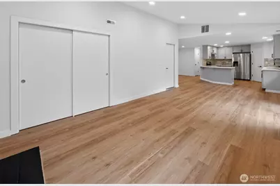 320 213th Place SW, Bothell, WA 98021 - Photo 12