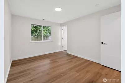 320 213th Place SW, Bothell, WA 98021 - Photo 16