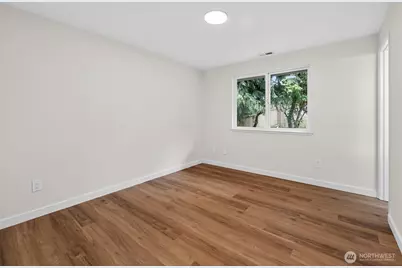 320 213th Place SW, Bothell, WA 98021 - Photo 18