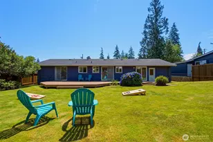 105 161st St SE, Bothell, WA 98012 - Photo 4