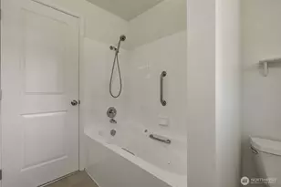 105 161st St SE, Bothell, WA 98012 - Photo 26