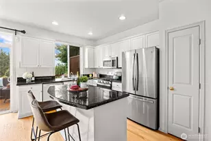 1301 225th Pl SE, Sammamish, WA 98075 - Photo 12