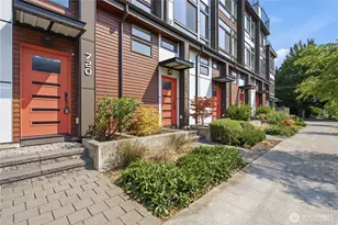 720 N 43rd St, Seattle, WA 98103 - Photo 4