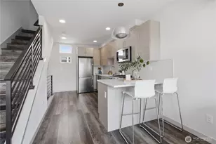 720 N 43rd St, Seattle, WA 98103 - Photo 10