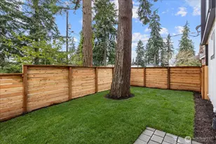 14308 Roslyn Pl N, Seattle, WA 98133 - Photo 24