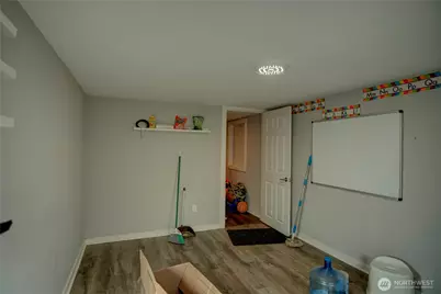 17102 146 Avenue SE, Renton, WA 98058 - Photo 32