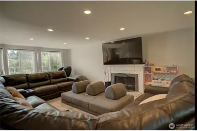 17102 146 Avenue SE, Renton, WA 98058 - Photo 12