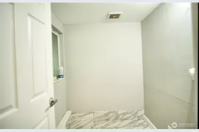 17102 146 Avenue SE, Renton, WA 98058 - Photo 24