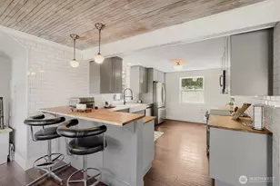 9744 49th Ave S, Seattle, WA 98118 - Photo 8