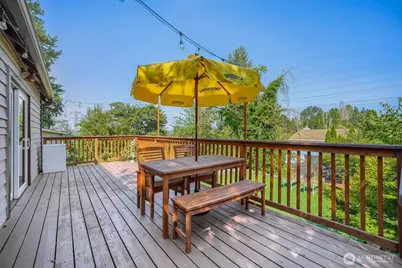 9744 49th Avenue S, Seattle, WA 98118 - Photo 24