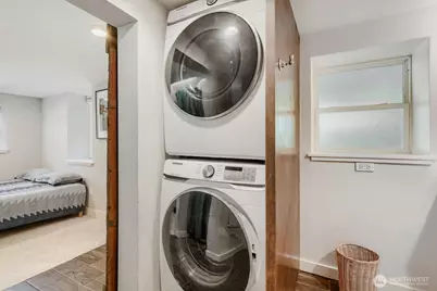 9744 49th Avenue S, Seattle, WA 98118 - Photo 22