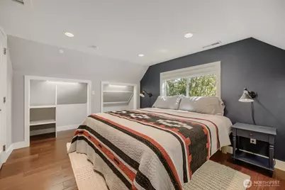 9744 49th Avenue S, Seattle, WA 98118 - Photo 14